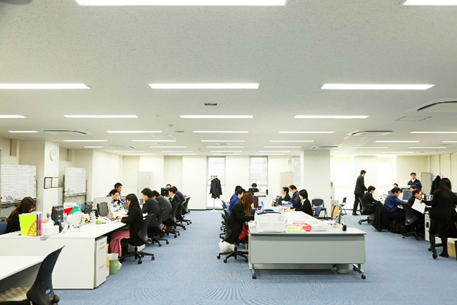 マースエンジニアリング職場風景